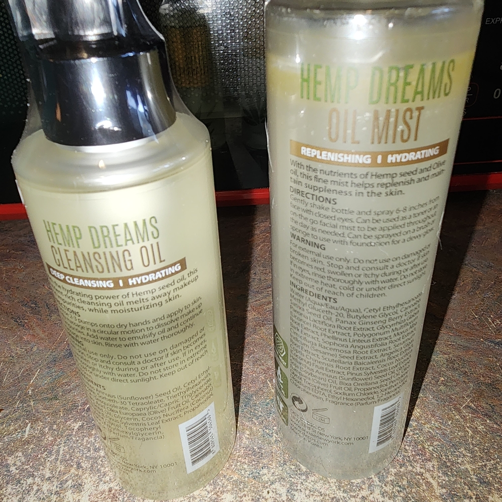 Hemp Dreams Oil Mist and Cleansing Oil Set - Picture 2 of 3